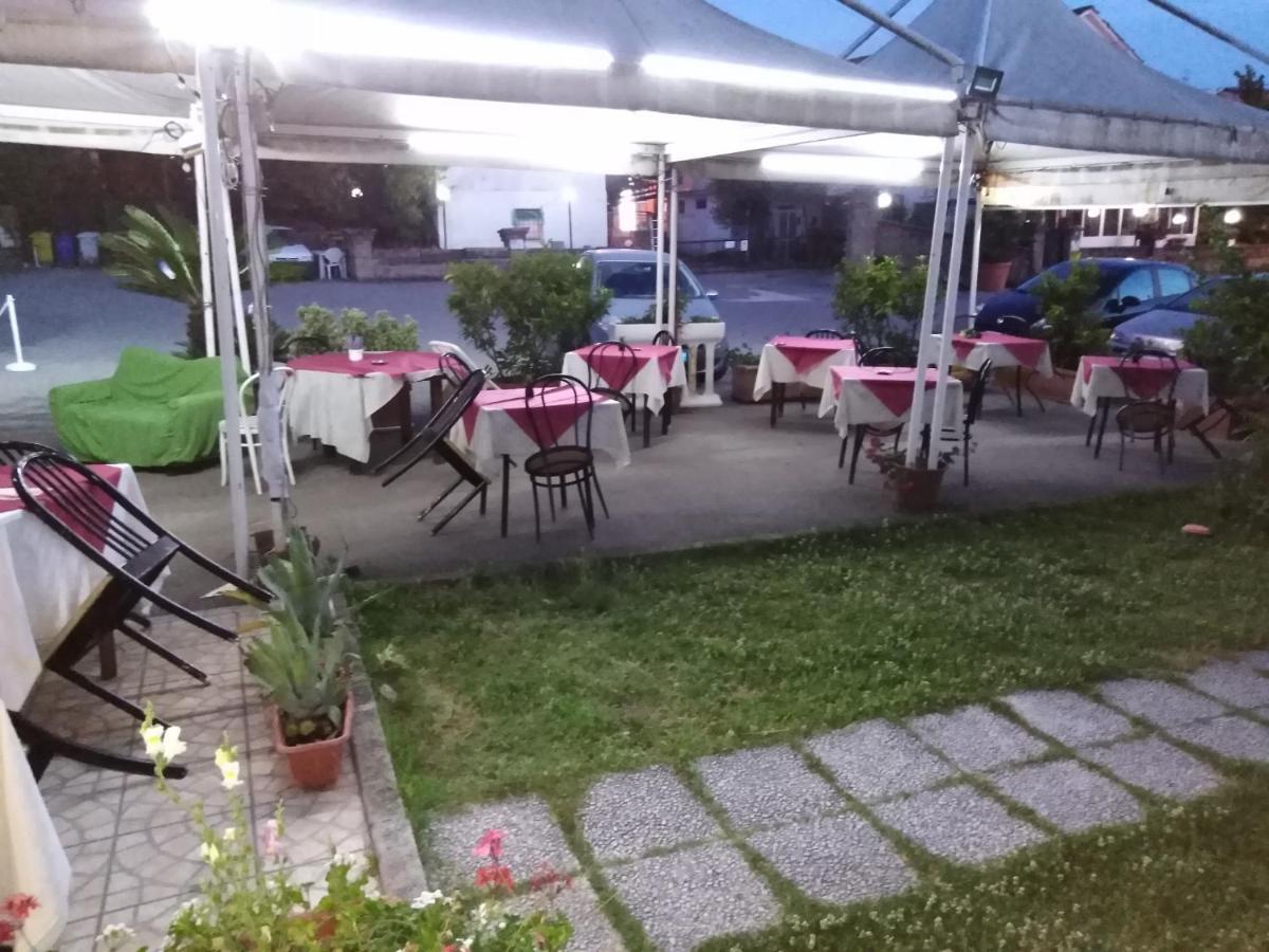 Hotel La Carina Grottaminarda Luaran gambar