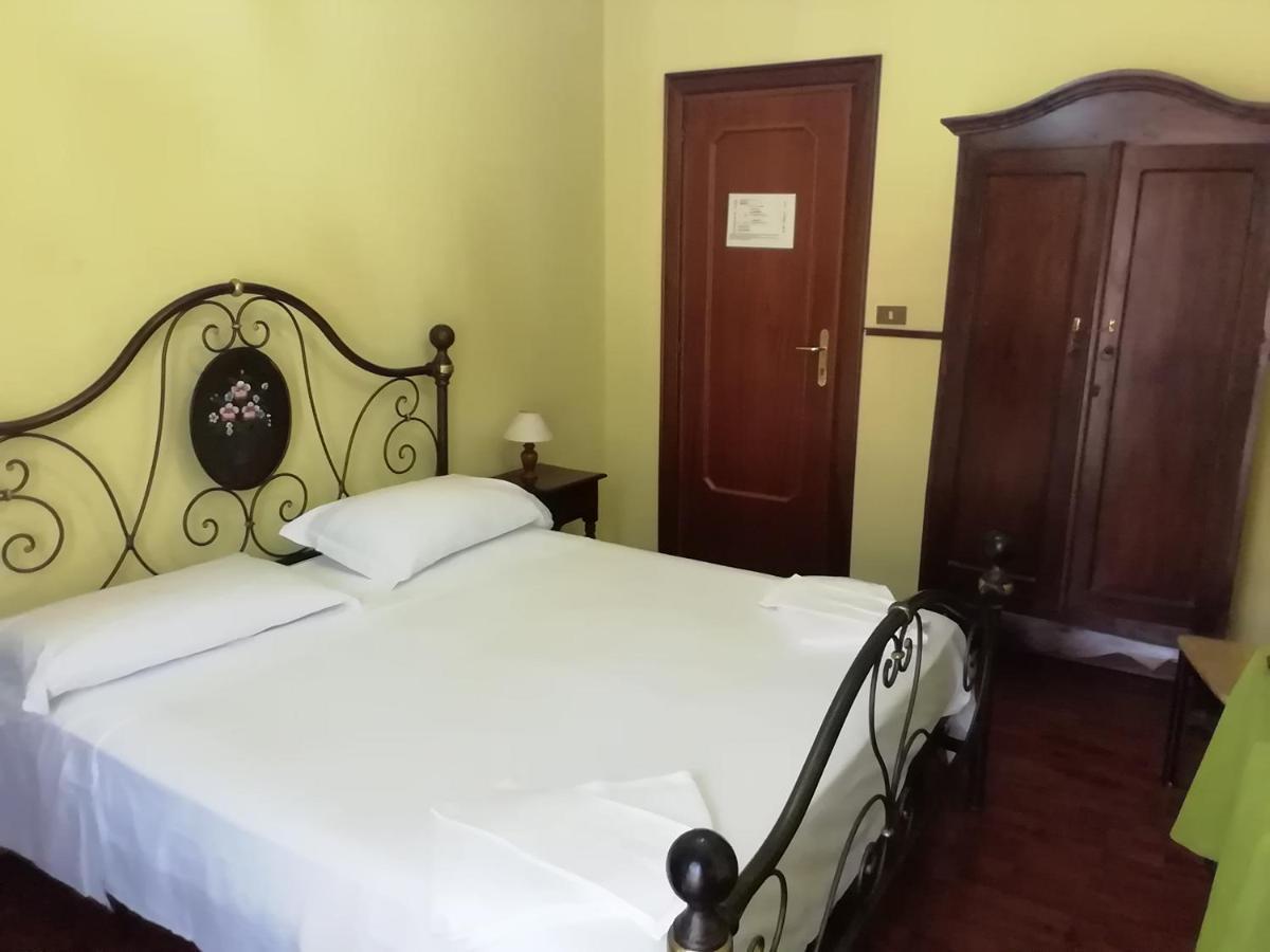 Hotel La Carina Grottaminarda Luaran gambar