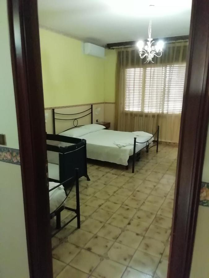 Hotel La Carina Grottaminarda Luaran gambar