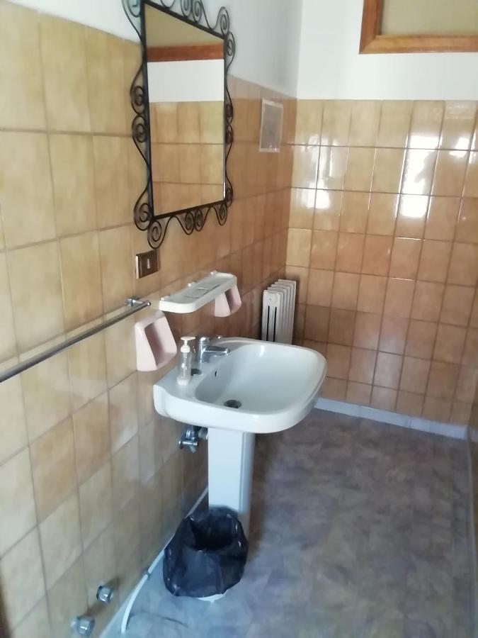 Hotel La Carina Grottaminarda Luaran gambar